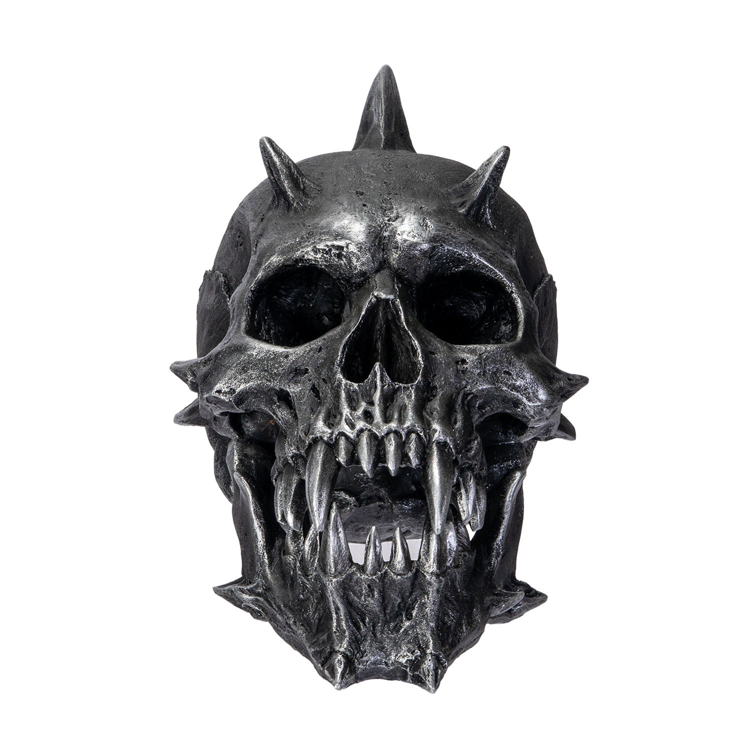 Front view of spiked gothic skull with sharp teeth and horns
