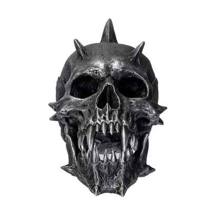 Front view of spiked gothic skull with sharp teeth and horns
